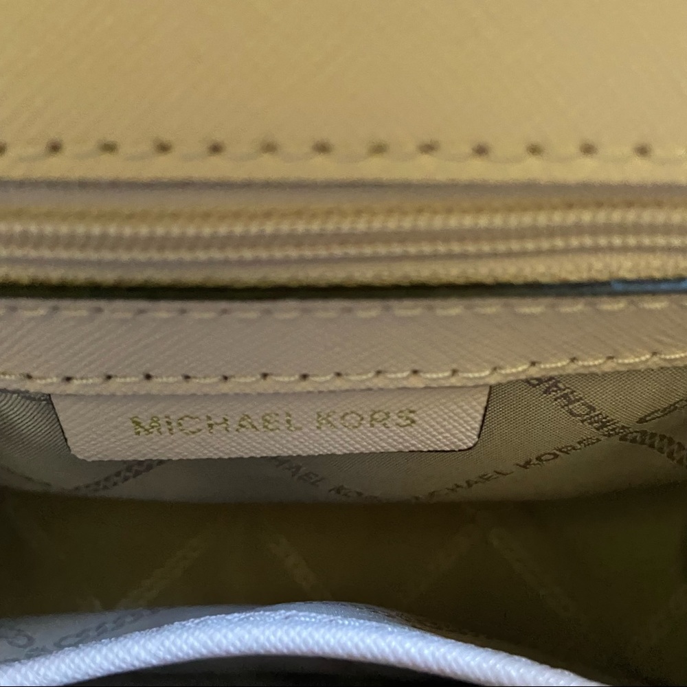 Michael Kors Crossbody Bag Ava Mini Saffiano Leather Misty Rose - Picture 7 of 8